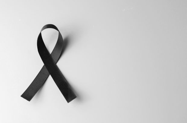 In memoriam black ribbon