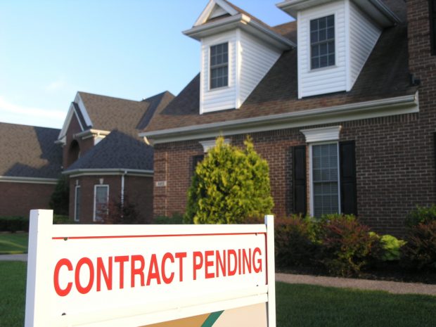 Pending home sales trending down (Image: Shutterstock).
