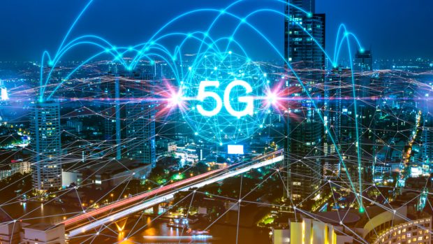 5G technology connecting cities